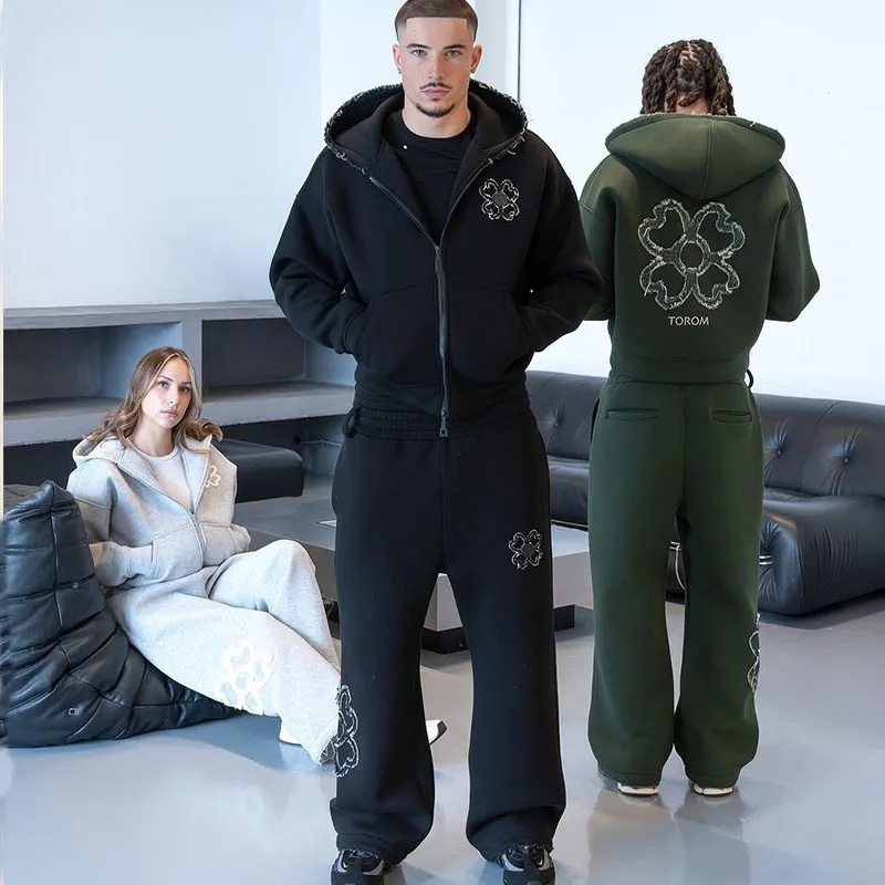 Completo Tuta Sportiva Oversiz - Streetwear Brand Y2K recensione e prezzo
