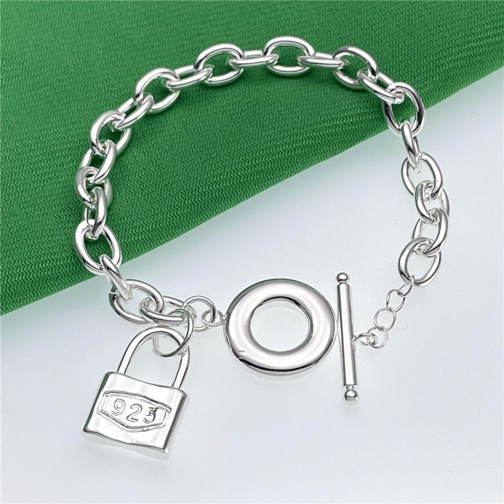Braccialetti con chiusura a lu - Streetwear Brand Jewelry recensione e prezzo