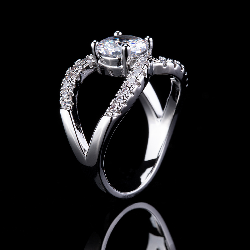 925 Sterling Silver Shiny Zirc - Streetwear Brand Jewelry recensione e prezzo